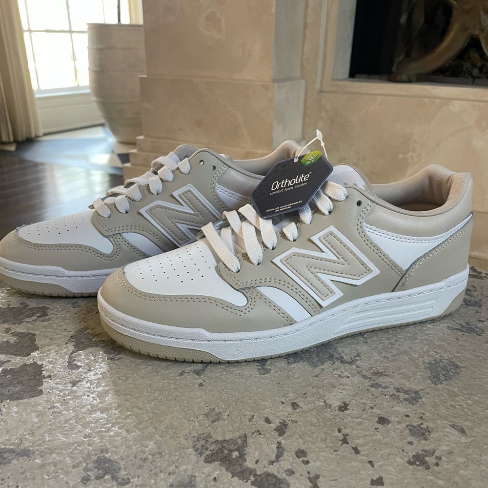 New Balance Sneakers White and Beige Lightweight Comfort